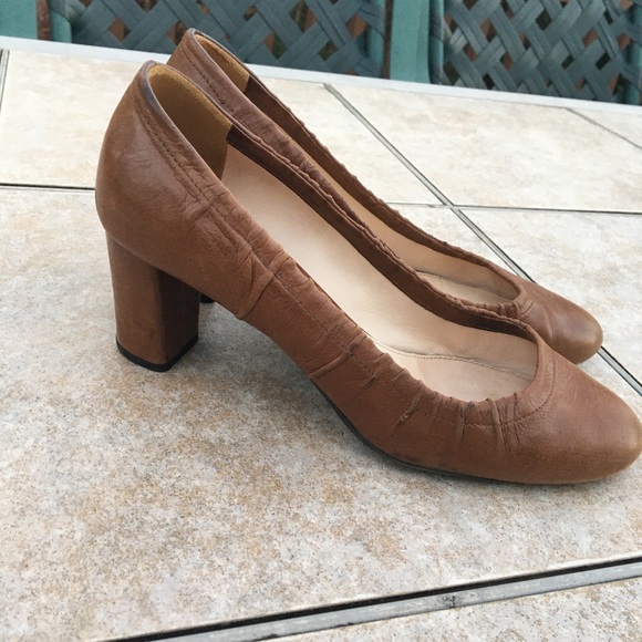 Prada shoes size 36.5 - Picture 4 of 10